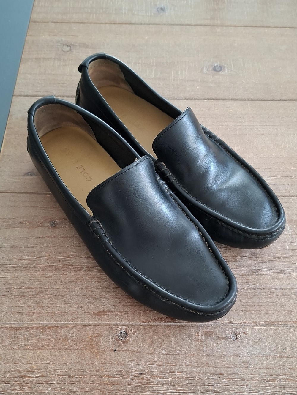 Cole Haan Classic Black Genuine Leather Driving Shoe/Loafer (Size US 8)